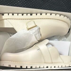 Elegant Cream Women's Sandals